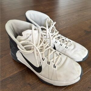 Women’s Basketball shoes